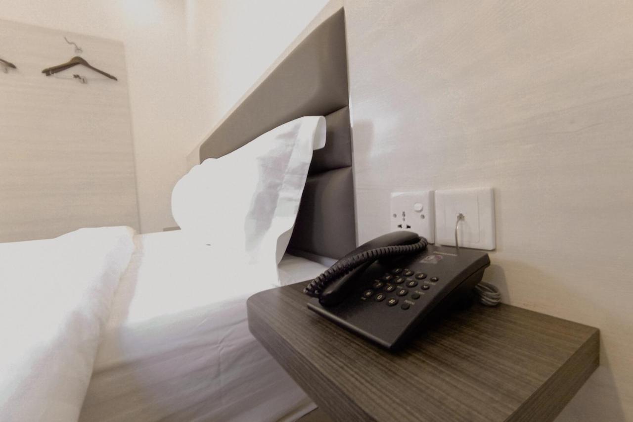 Batam 1 Hotel Nagoya Eksteriør billede